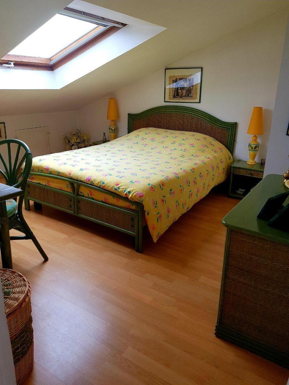 Chez Maryna Bed & Breakfast Longpont-sur-Orge ภายนอก รูปภาพ